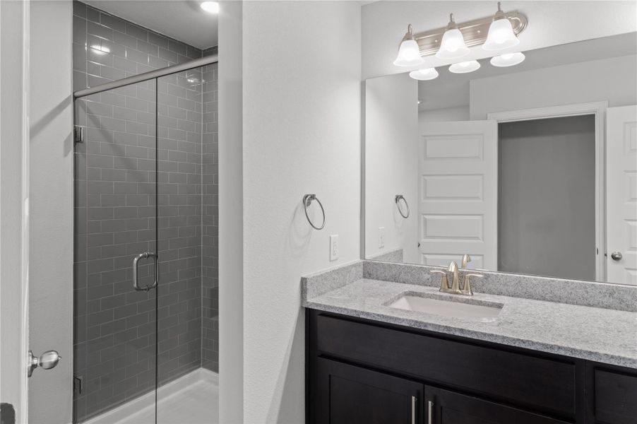 Furnished interior view inside a new home in River Ranch Trails, Dayton (Image 9).