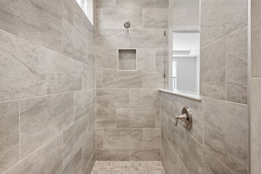 Owner's Walk In Shower