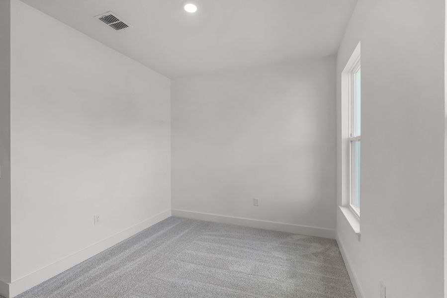 Representative unfurnished interior of a home built from the Newton by Rockwell Homes in Harvest at Ovation - Townhomes, Winter Garden (Image 69). Representative unfurnished interior of a home built from the Newton by Rockwell Homes in Harvest at Ovation - Townhomes, Winter Garden (Image 69).