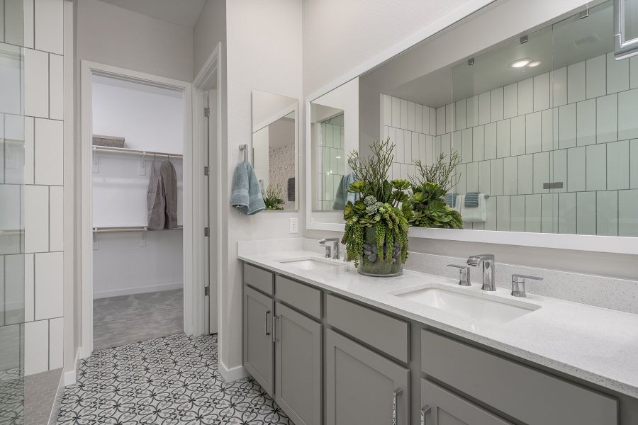 Representative furnished interior of a home built from the Parker by Risewell Homes in Wildera, San Tan Valley (Image 9).