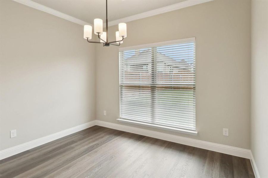 Spacious, unfurnished interior of a new home in , Alvarado (Image 13).