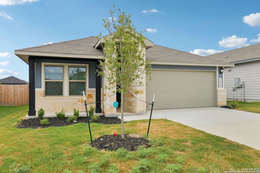 Front exterior of a new home in , San Antonio, TX, highlighting curb appeal (Image 21). Front exterior of a new home in , San Antonio, TX, highlighting curb appeal (Image 21).