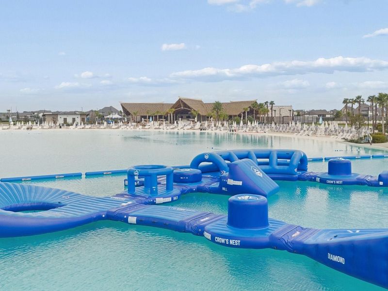 Community amenities in River Ranch Meadows, Dayton (Image 16).