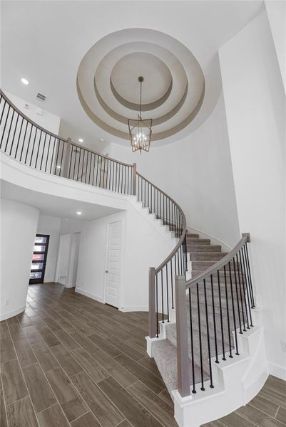 Representative image. Features, specifications, selections and colors may vary. Representative image. Features, specifications, selections and colors may vary.