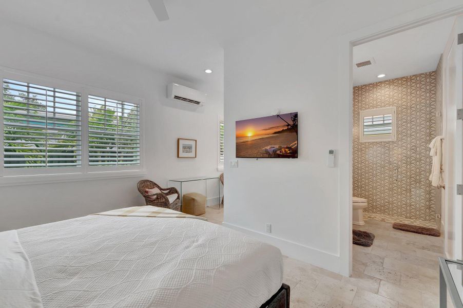 Furnished interior view inside a new home in , West Palm Beach (Image 43). Furnished interior view inside a new home in , West Palm Beach (Image 43).