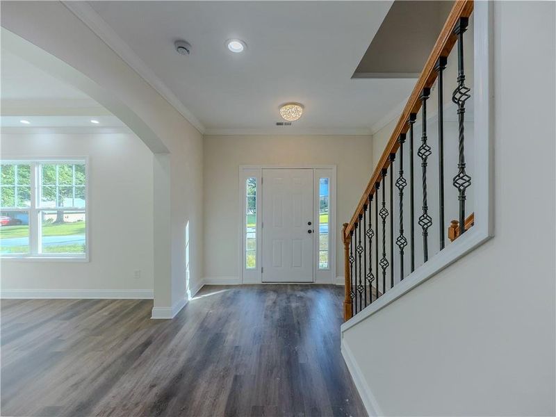Spacious, unfurnished interior of a new home in , Lawrenceville (Image 14).