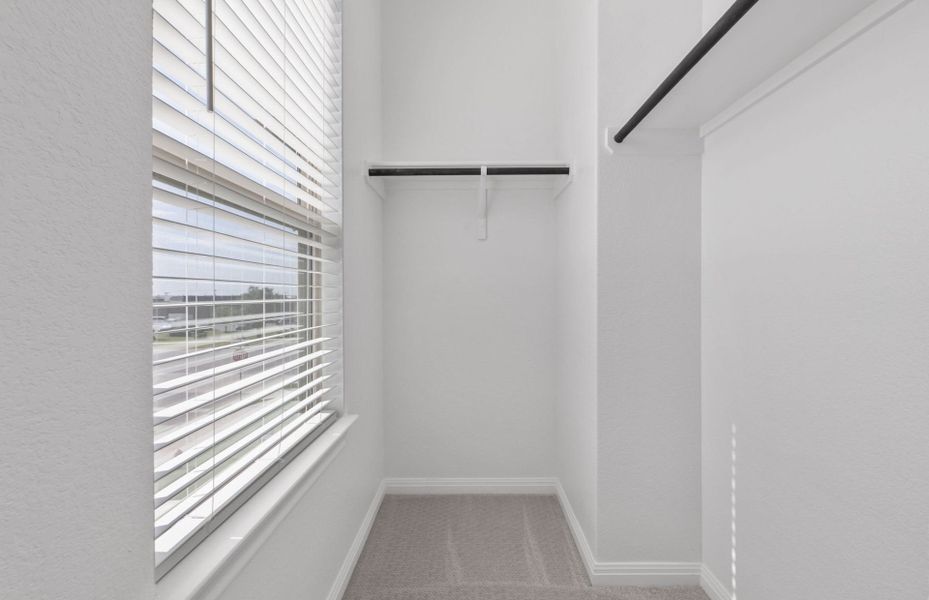 Spacious, unfurnished interior of a new home in Whitestone Preserve, Cedar Park (Image 26).