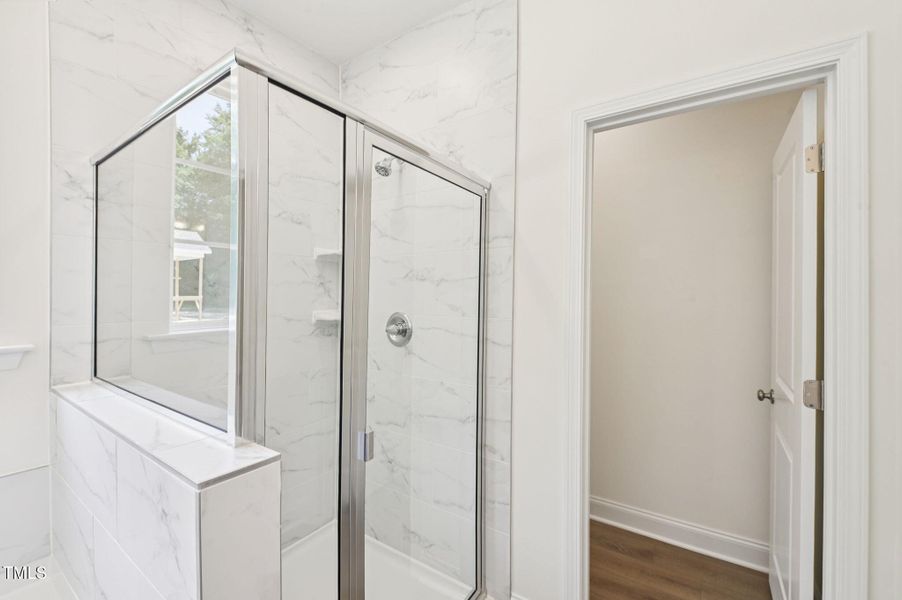 28-web-or-mls-236 Alden Way-028