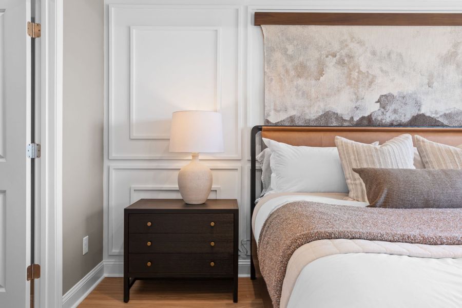 Representative furnished interior of a home built from the Joliet by Pulte Homes in Lakeside Townes at Riverlights, Wilmington (Image 54).
