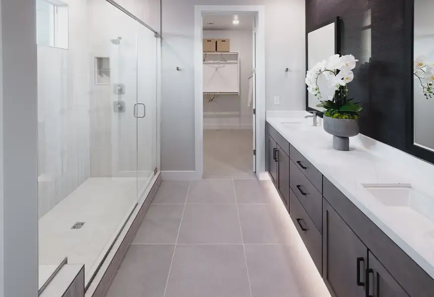 4024 Model Primary Bath - 4 of 4 4024 Model Primary Bath - 4 of 4