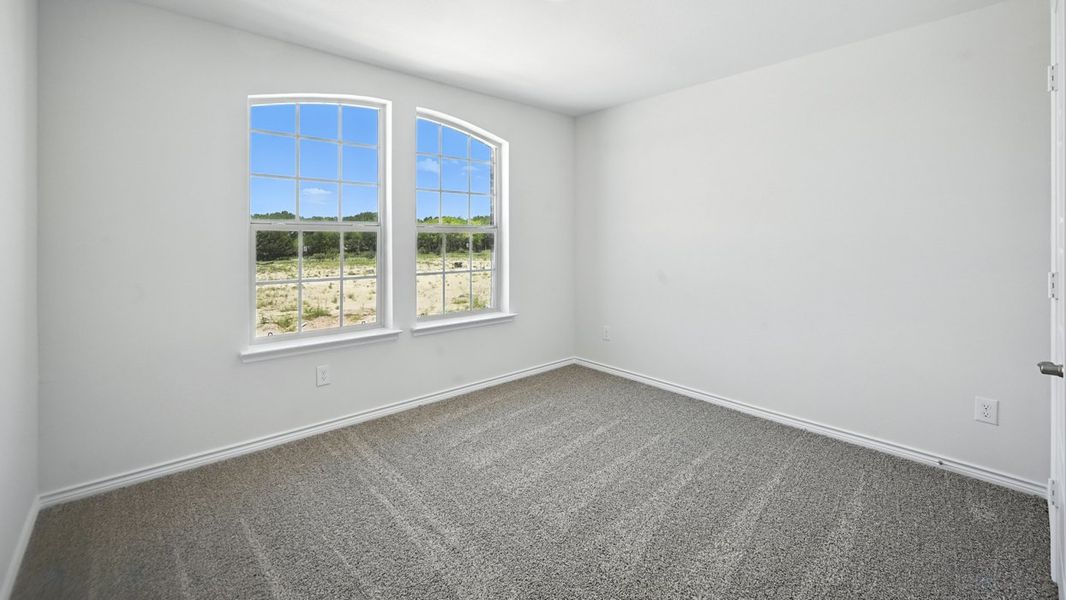 Spacious, unfurnished interior of a new home in Trailstone, Caddo Mills (Image 33).
