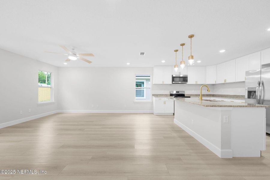 Spacious, unfurnished interior of a new home in , Jacksonville (Image 24). Spacious, unfurnished interior of a new home in , Jacksonville (Image 24).