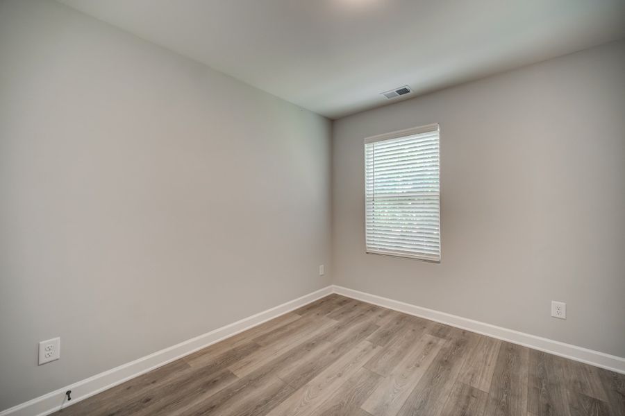 Representative unfurnished interior of a home built from the Draper by Parkside Builders in The Woods, Gallatin (Image 31).