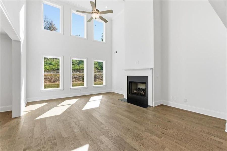 Spacious, unfurnished interior of a new home in Ford Landing, Acworth (Image 35).