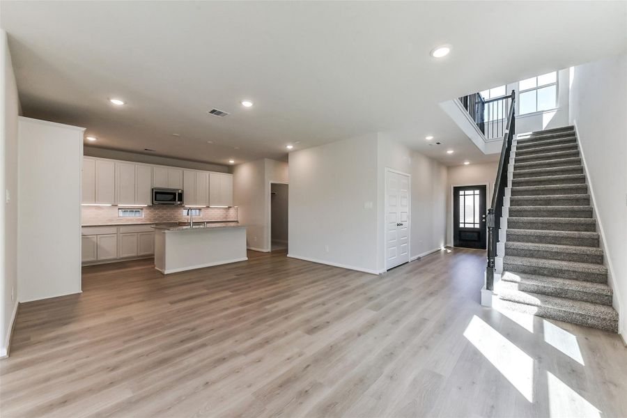 Spacious, unfurnished interior of a new home in Colony at Pinehurst, Pinehurst (Image 24). Spacious, unfurnished interior of a new home in Colony at Pinehurst, Pinehurst (Image 24).
