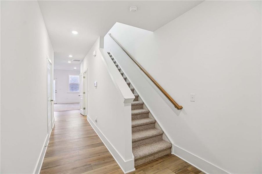 Spacious, unfurnished interior of a new home in Park Vue, Atlanta (Image 10). Spacious, unfurnished interior of a new home in Park Vue, Atlanta (Image 10).