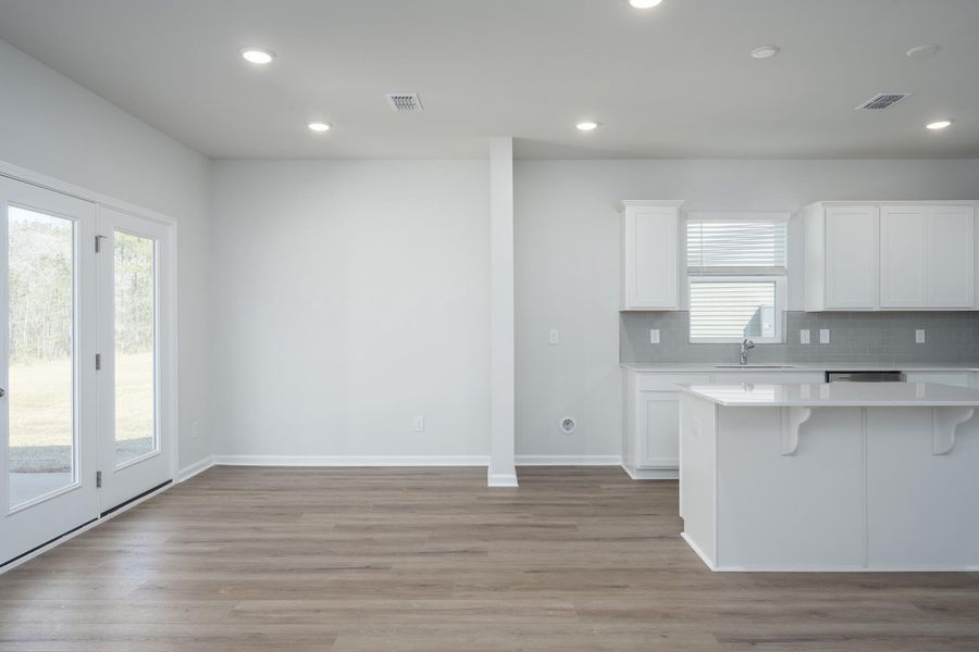 Image 25 of a home in Bradford Pointe.