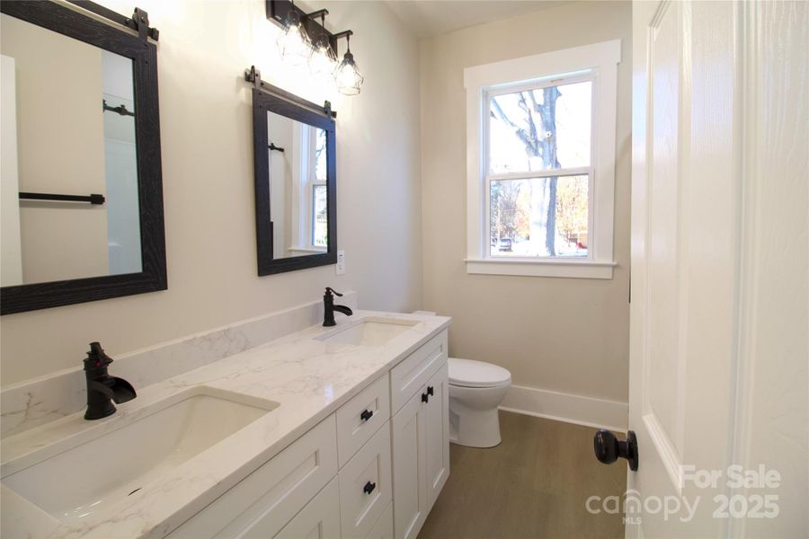 Furnished interior view inside a new home in , Kannapolis (Image 5).