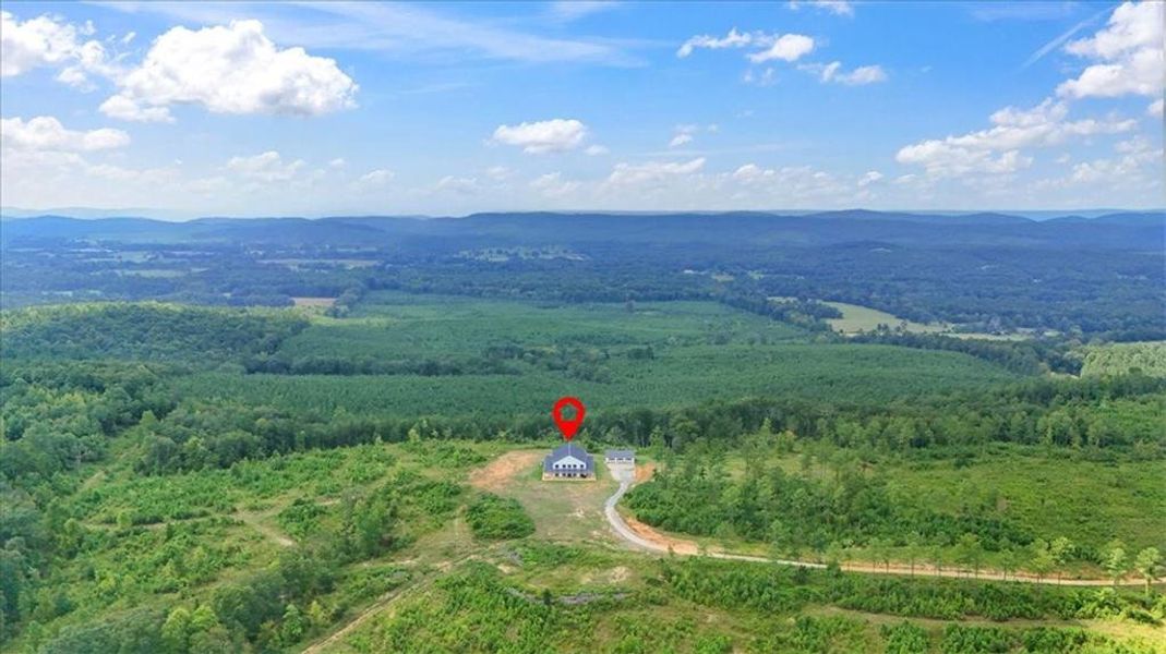 Image 48 of a home in . Image 48 of a home in .