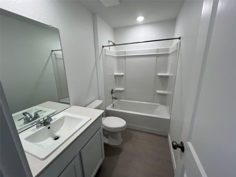 Furnished interior view inside a new home in Gifford Meadows, Angleton (Image 7).