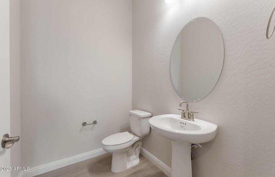 Powder Room Powder Room