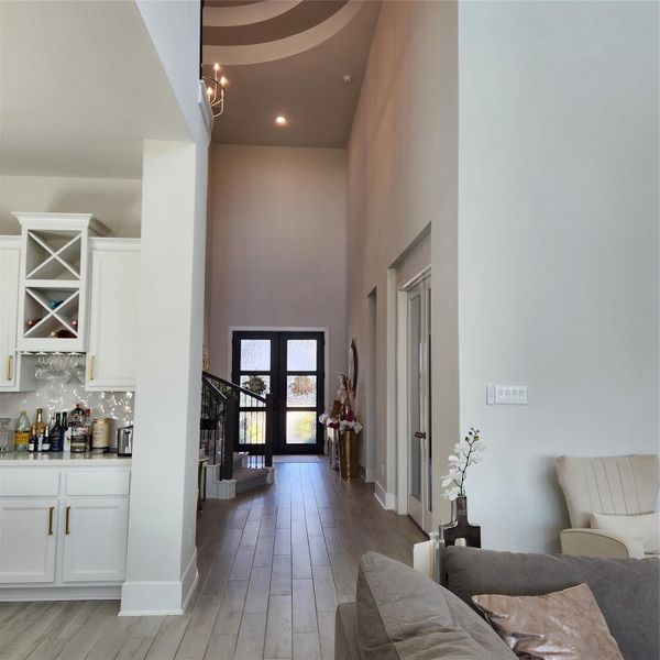 Furnished interior view inside a new home in , Missouri City (Image 5).