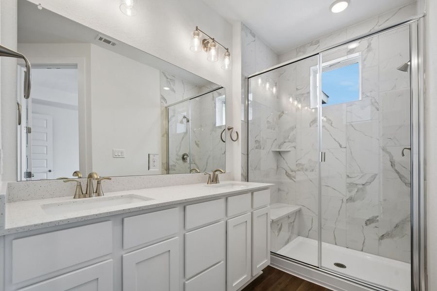 Representative furnished interior of a home built from the Lavaca by Pacesetter Homes in Center 45, Round Rock (Image 14).