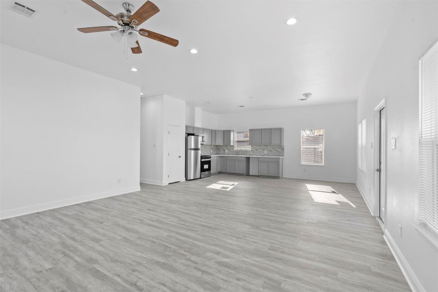 Image 35 of a home in . Image 35 of a home in .