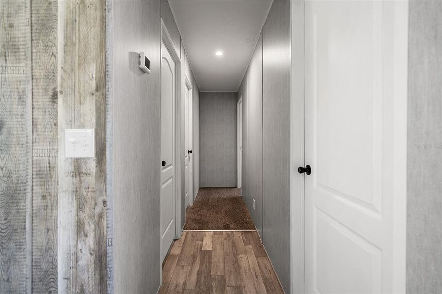 Spacious, unfurnished interior of a new home in , Bronson (Image 17).