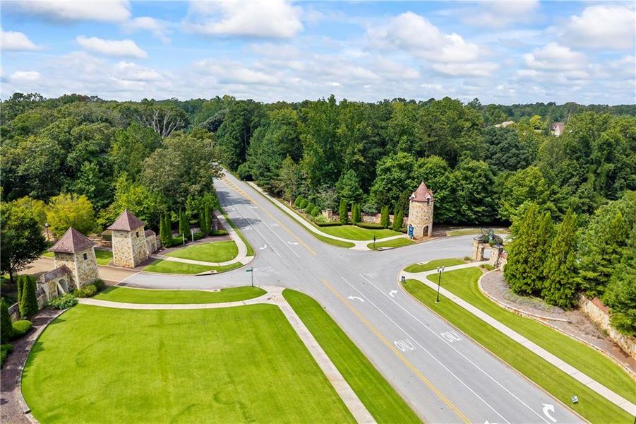 Image 69 of a home in .