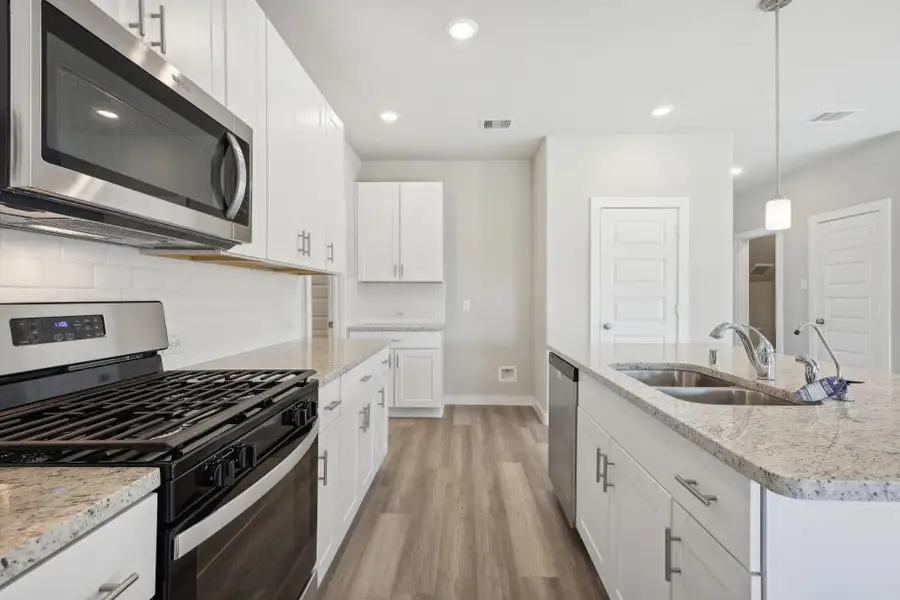 Photo is not of the actual home but is an inspirational photo of builder’s model home and may depict options, furnishings, and/or decorator features that are not included. Photo is not of the actual home but is an inspirational photo of builder’s model home and may depict options, furnishings, and/or decorator features that are not included.