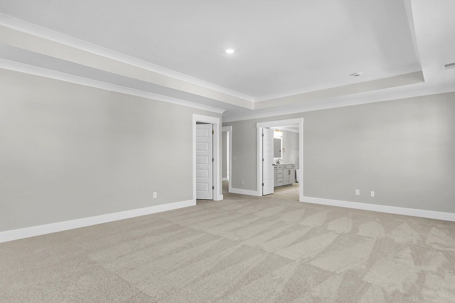 Spacious, unfurnished interior of a new home in Lochton, Summerville (Image 29).
