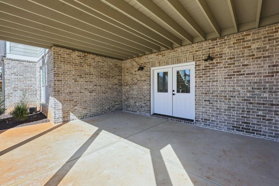 Exterior details and patio area of a home in , Jefferson (Image 26).