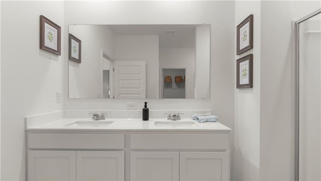 Furnished interior view inside a new home in Fox Crossing, Griffin (Image 15).