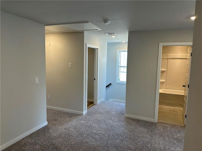 Spacious, unfurnished interior of a new home in Millstone at Mundy Mill, Gainesville (Image 29).
