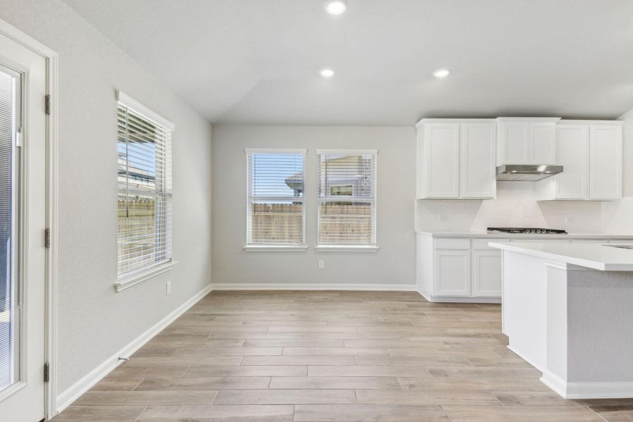 Photo is not of the actual home but is an inspirational photo of builder’s model home and may depict options, furnishings, and/or decorator features that are not included.