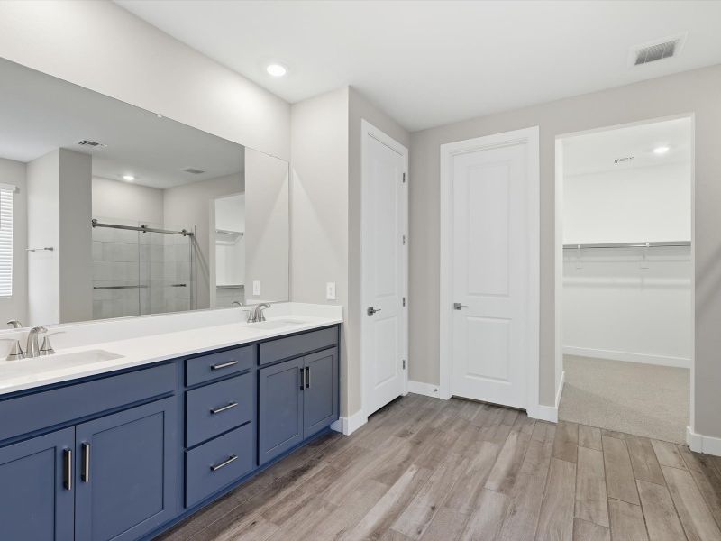 Furnished interior view inside a new home in Entrada Signature Series, Tolleson (Image 6).
