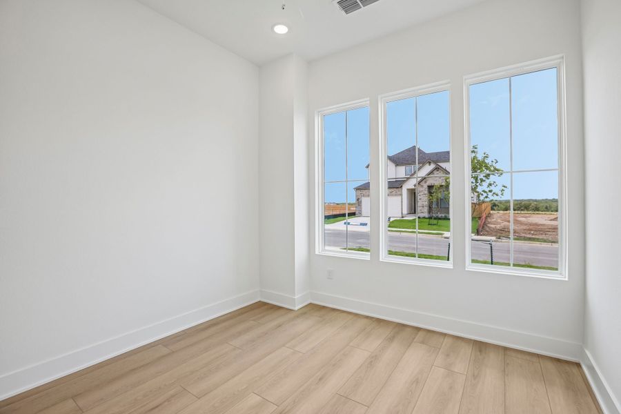 Spacious, unfurnished interior of a new home in Freedom at Anthem, Kyle (Image 27). Spacious, unfurnished interior of a new home in Freedom at Anthem, Kyle (Image 27).