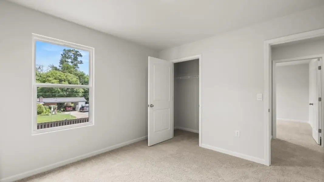 Spacious, unfurnished interior of a new home in Northberry, Rome (Image 23).