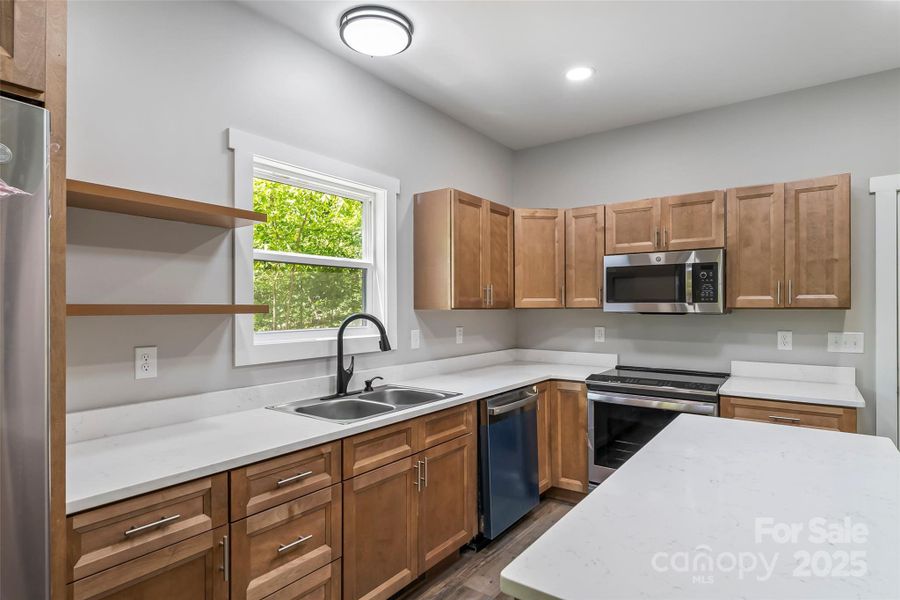 Furnished interior view inside a new home in , Marion (Image 17).