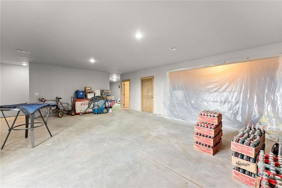 Image 70 of a home in .