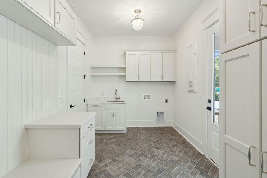 Furnished interior view inside a new home in , Johns Island (Image 14).