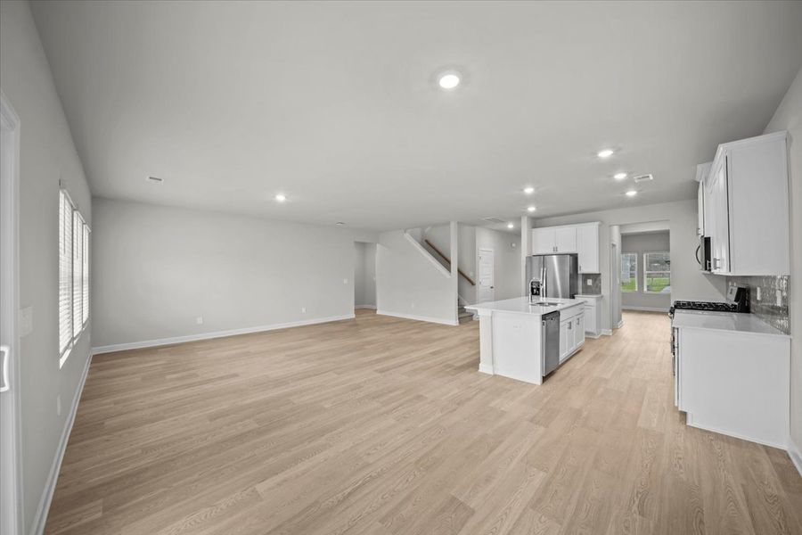 Spacious, unfurnished interior of a new home in Shiloh Valley, Piedmont (Image 12). Spacious, unfurnished interior of a new home in Shiloh Valley, Piedmont (Image 12).