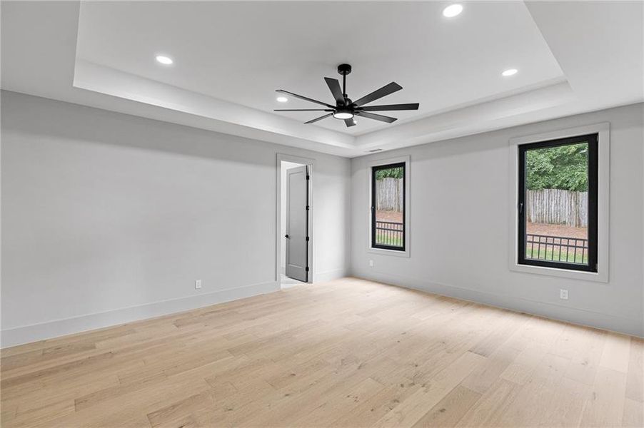 Spacious, unfurnished interior of a new home in , Lawrenceville (Image 73).