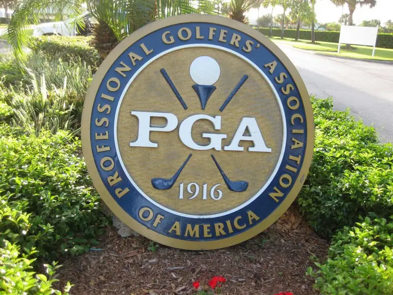 PGA Verano-Golf Community