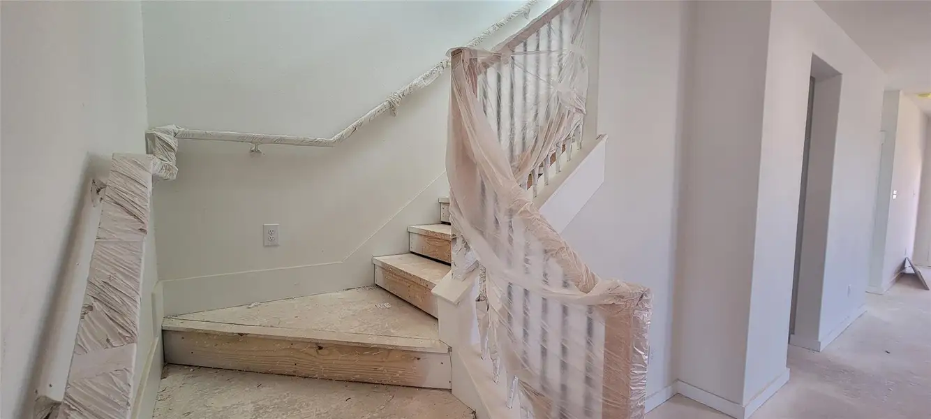 Furnished interior view inside a new home in Colony at Pinehurst, Pinehurst (Image 10).