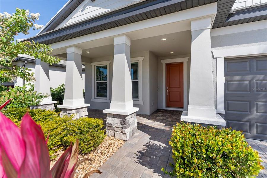 Exterior details and patio area of a home in , Bradenton (Image 21).