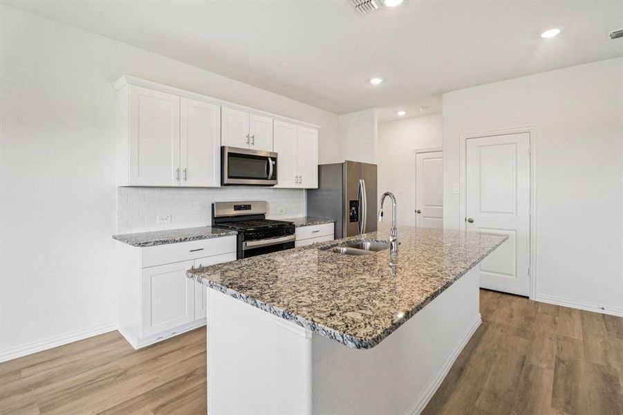 Furnished interior view inside a new home in River Ridge, Crandall (Image 6). Furnished interior view inside a new home in River Ridge, Crandall (Image 6).