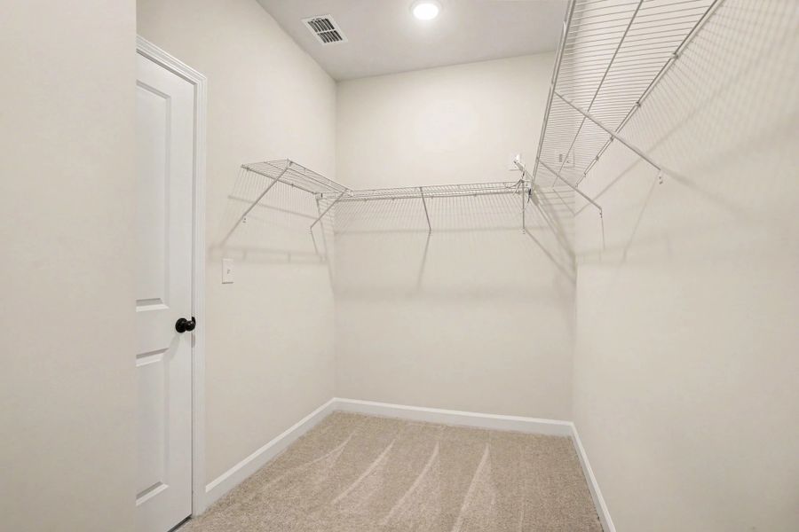 Spacious, unfurnished interior of a new home in Blue Heron Retreat, Little River (Image 20).