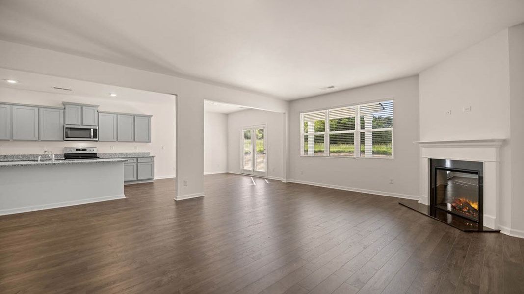 Image 47 of a home in Estates at Deer Hollow.